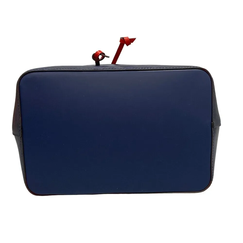 Louis Vuitton NeoNoe Epi Shoulder Bag M54367